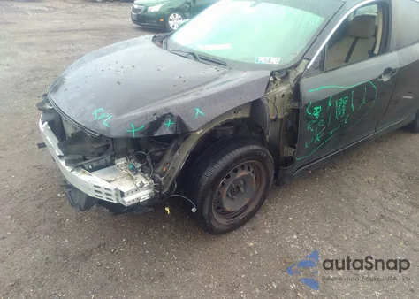 2017 Honda Civic Lx z USA, uszkodzony, nr VIN 2HGFC2F58HH570210